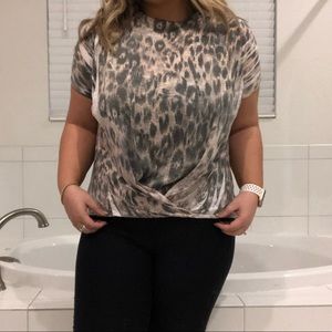 NWOT Leopard Print front twist Top